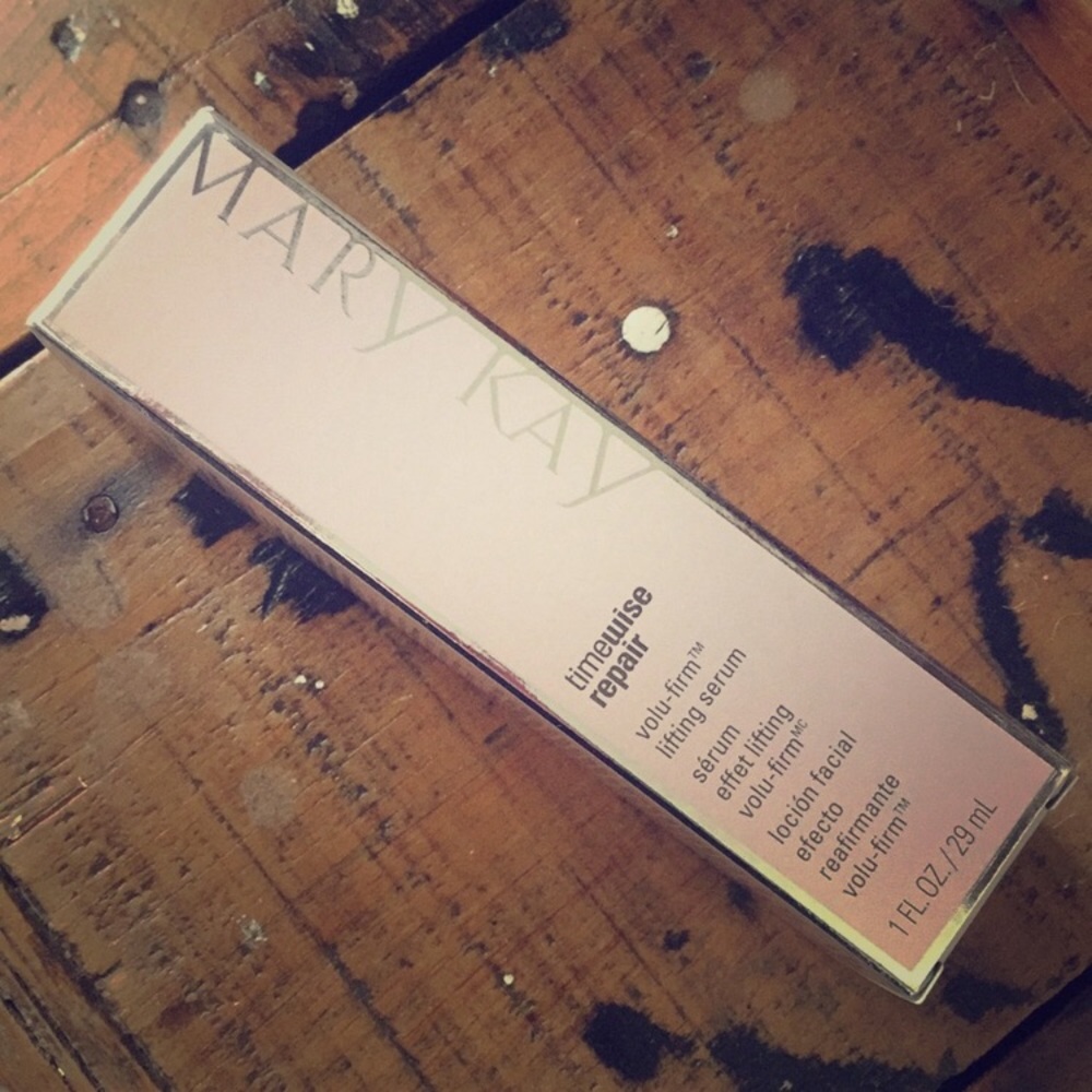 Timewise repair volu-firm lifting serum MK